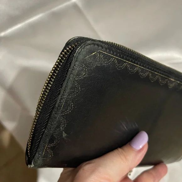 Cartier with COA | Zipped International Wallet, Guirlande de Cartier - Picture 8 of 13